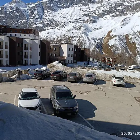 Appartement Monolocale Sulle Piste Del Cervino Rododendro